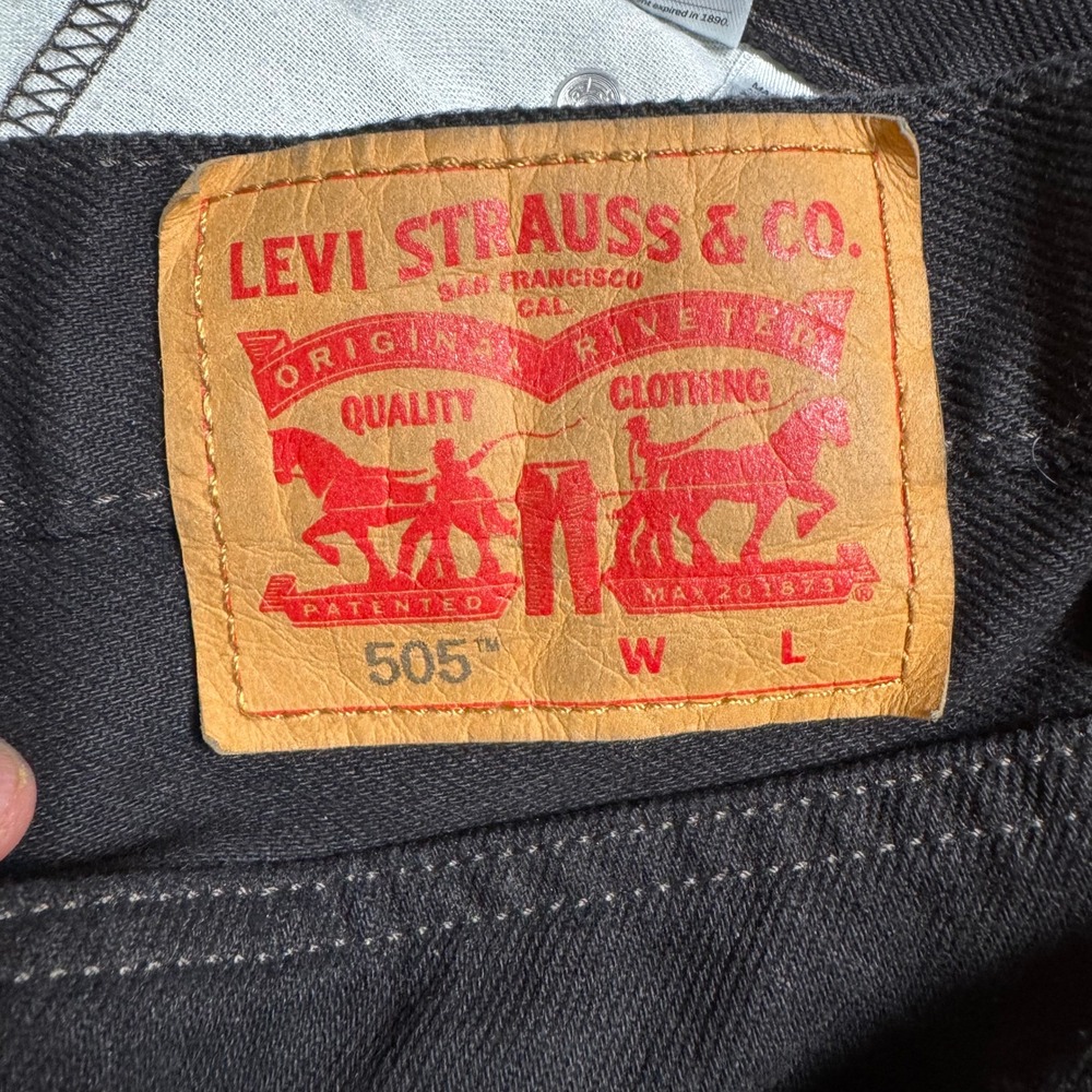 Levis 505 Regular Fit Straight Leg Jeans Mens 48x30 Big & Tall Black Denim NWT - Picture 7 of 11